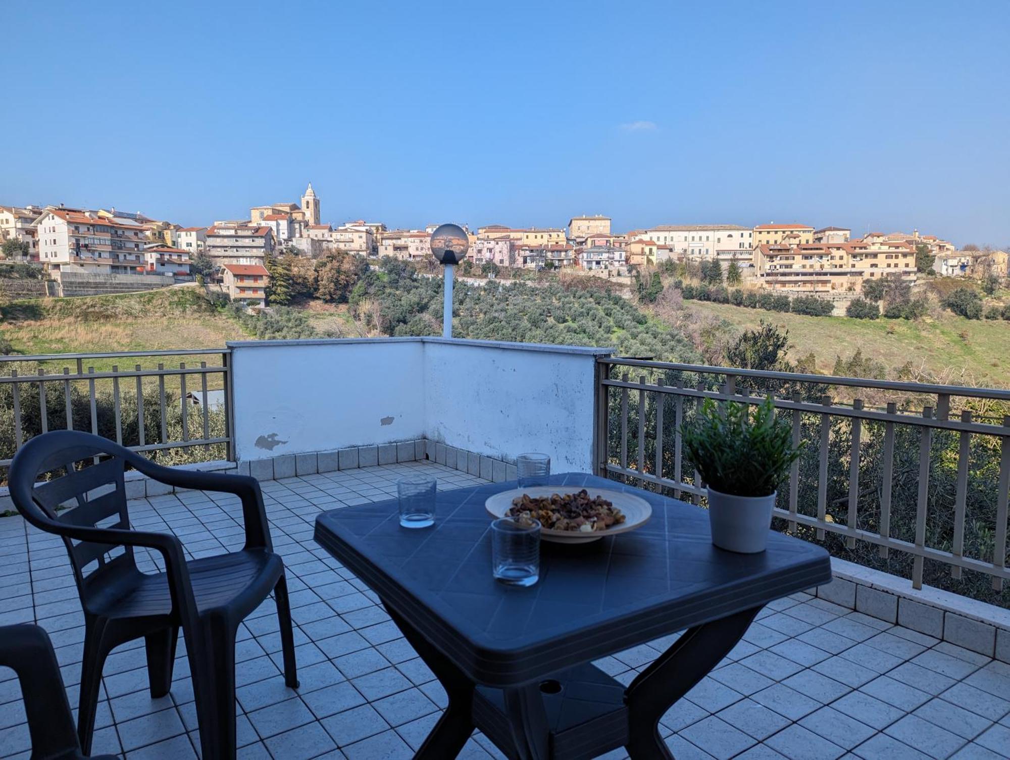 Holiday House 2 Villamagna  Bagian luar foto